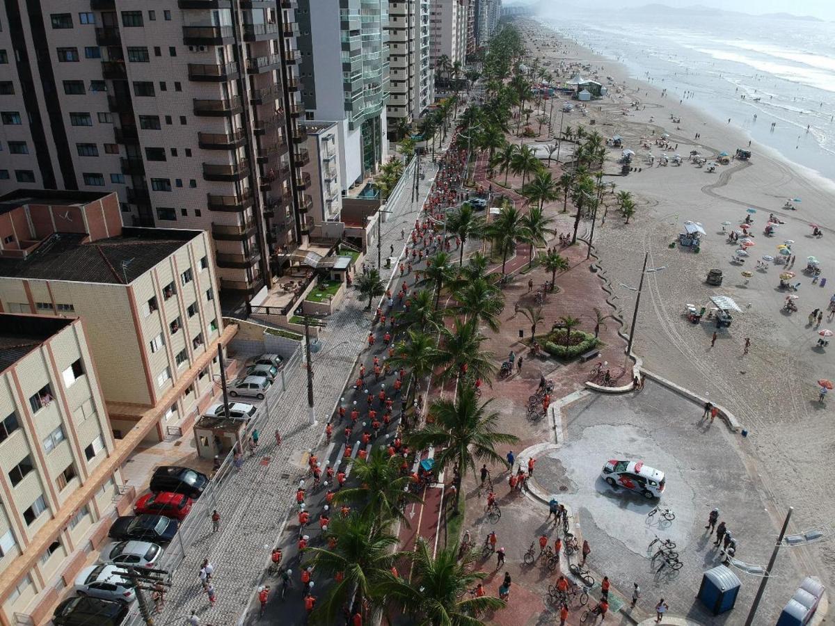 Hotel Apartamento De Frente O Mar Praia Grande Solemar Exterior foto